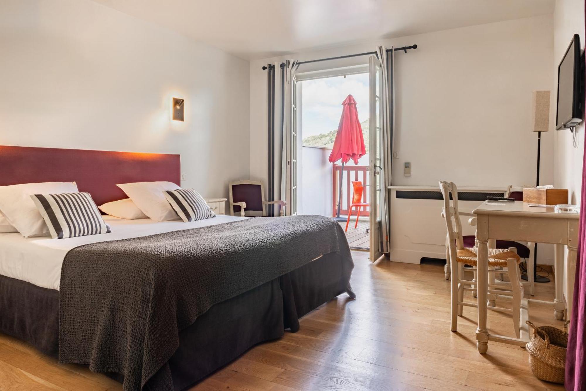 Hotel Restaurant & Spa La Maison Oppoca エノア 部屋 写真
